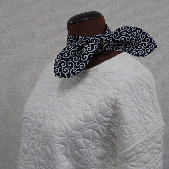 おしゃれネック　Ｍサイズ